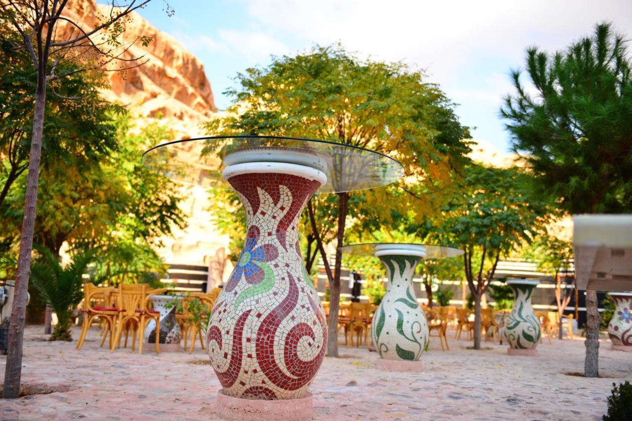 Little Petra Bedouin Camp Hotel Al Hayy Exterior photo