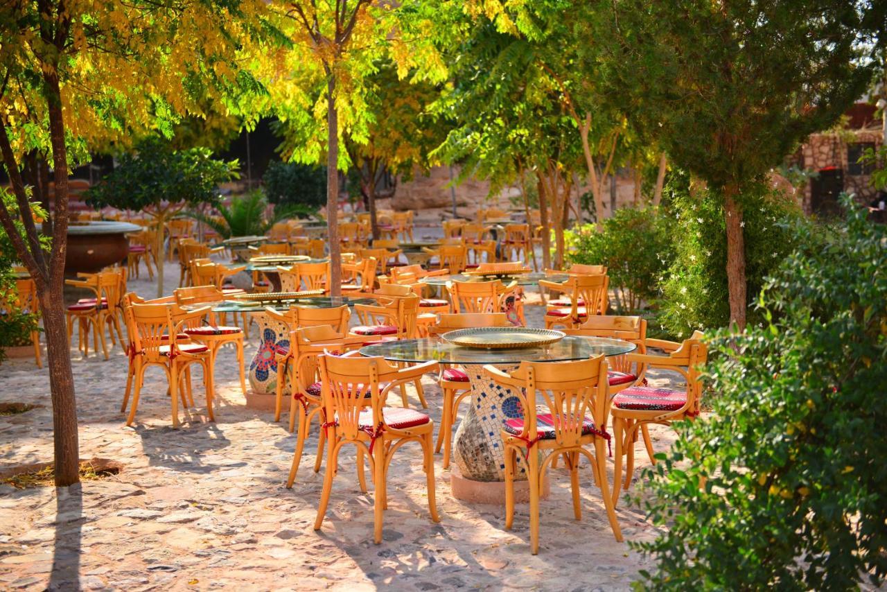 Little Petra Bedouin Camp Hotel Al Hayy Exterior photo