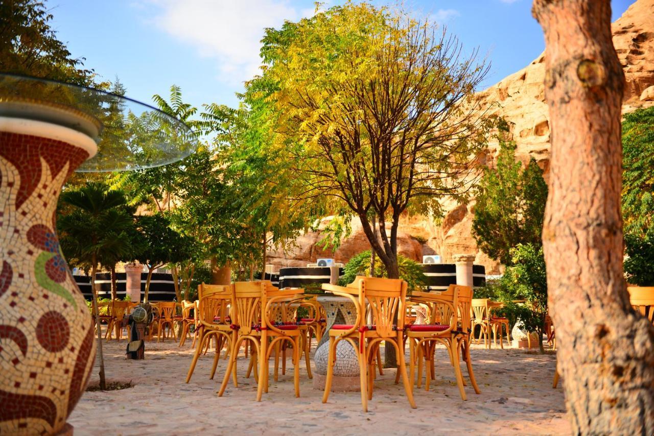 Little Petra Bedouin Camp Hotel Al Hayy Exterior photo